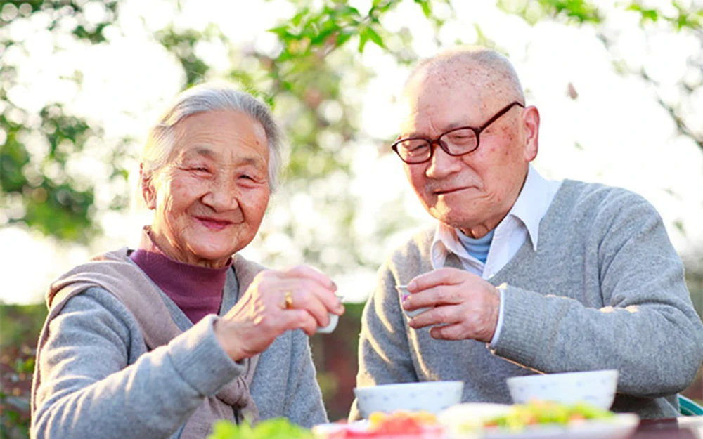 Người cao tuổi là đối tượng nên sử dụng đông trùng hạ thảo thường xuyên Người cao tuổi là đối tượng nên sử dụng đông trùng hạ thảo thường xuyên