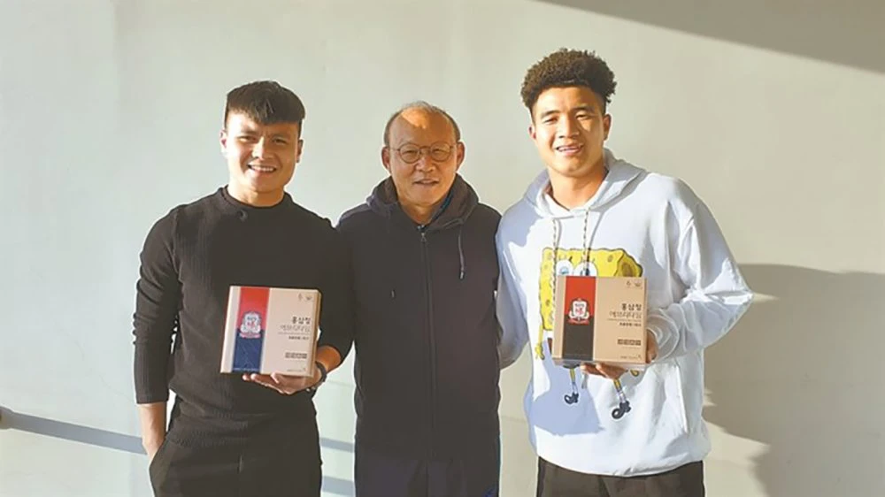 Nước hồng sâm Hàn Quốc là lựa chọn của nhiều cầu thủ Việt Nam Nước hồng sâm Hàn Quốc là lựa chọn của nhiều cầu thủ Việt Nam