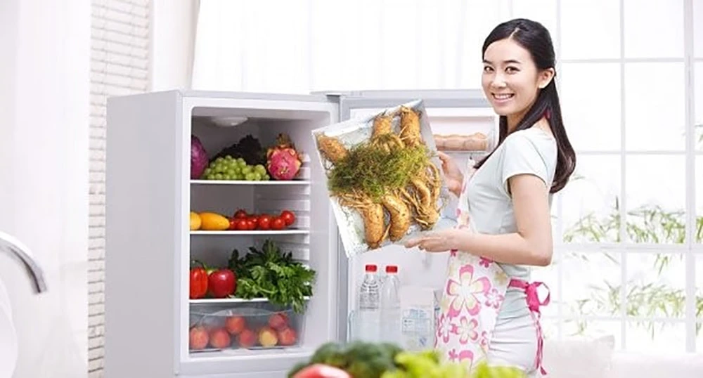 Bạn có thể bảo quản sâm tươi trong tủ lạnh để dùng lâu hơn Bạn có thể bảo quản sâm tươi trong tủ lạnh để dùng lâu hơn