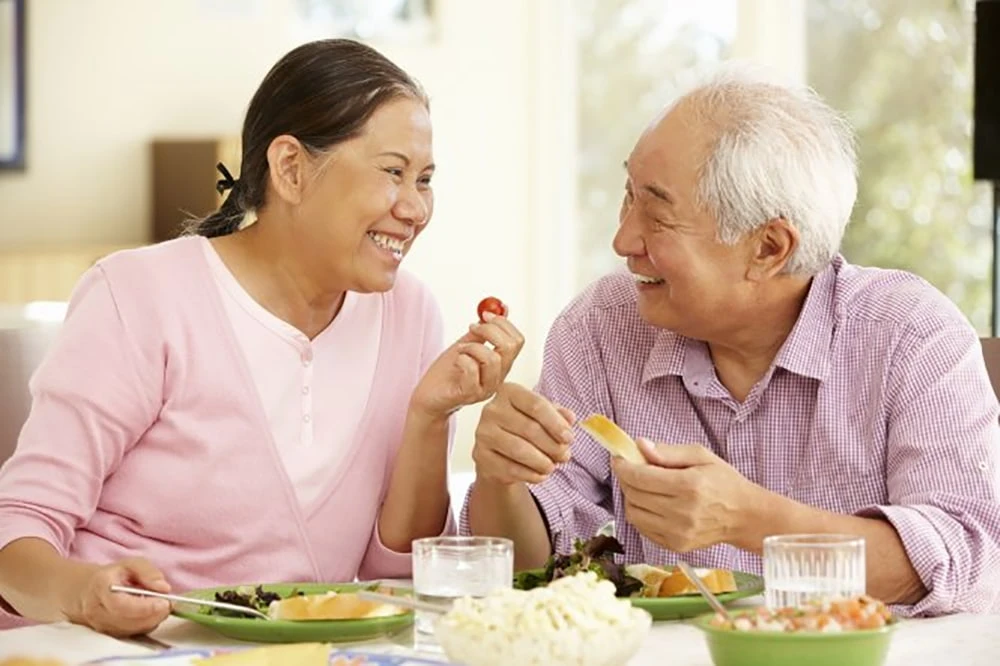 Hồng sâm giúp điều chỉnh huyết áp, bảo vệ tim mạch Hồng sâm giúp điều chỉnh huyết áp, bảo vệ tim mạch