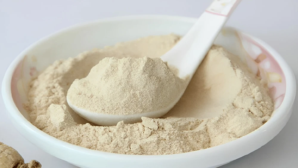 Bột sâm pha nước uống là cách dùng phổ biến nhất Bột sâm pha nước uống là cách dùng phổ biến nhất