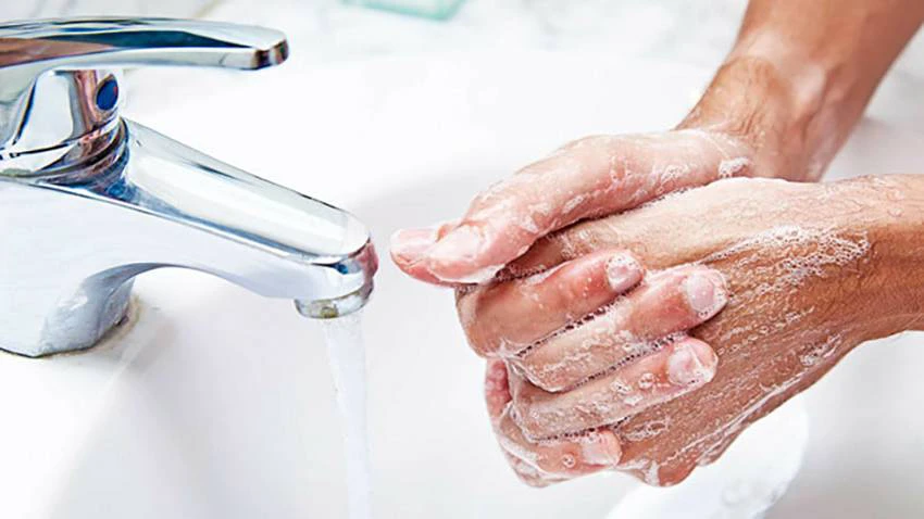 Rửa tay đúng cách thường xuyên giúp phòng ngừa nhiều loại bệnh do virus gây ra Rửa tay đúng cách thường xuyên giúp phòng ngừa nhiều loại bệnh do virus gây ra