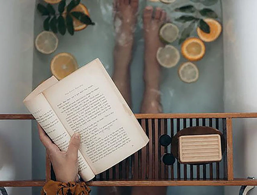 Hãy dành thời gian chăm sóc bản thân vì bạn xứng đáng với điều đó! Hãy dành thời gian chăm sóc bản thân vì bạn xứng đáng với điều đó!