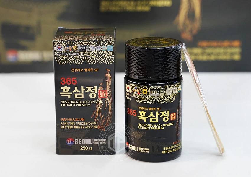 Cao hắc sâm Hàn Quốc 6 năm tuổi hộp 4 lọ 250g