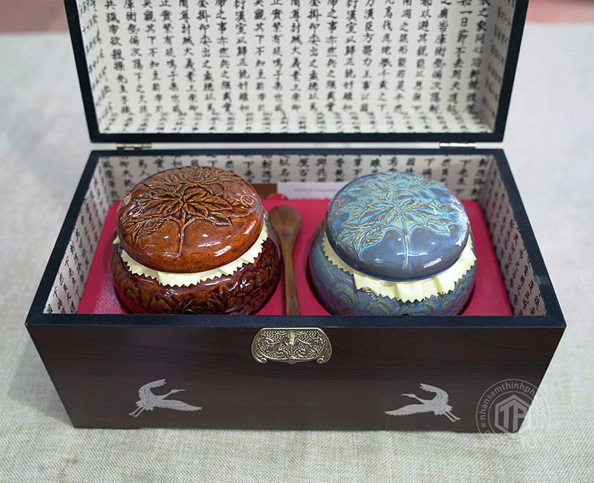 Cao hồng sâm linh chi Achimmadang chính hãng Hàn Quốc hộp 2 hũ x 500g Cao hồng sâm linh chi Achimmadang chính hãng Hàn Quốc hộp 2 hũ x 500g