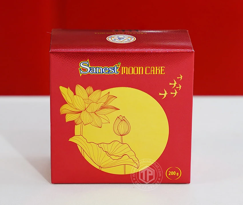 Bánh trung thu Yến Sào thập cẩm hộp 1 bánh x 200gr Bánh trung thu Yến Sào thập cẩm hộp 1 bánh x 200gr