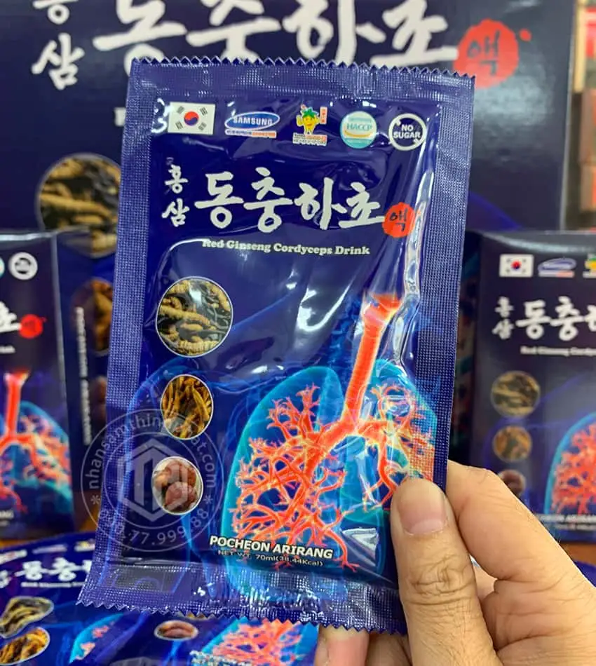 Nước hồng sâm đông trùng hạ thảo bổ phổi Pocheon hộp 30 gói x 70ml